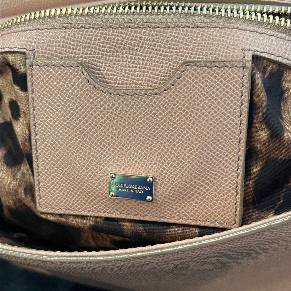 Dolce and Gabbana Large Sicily Bag in Dauphine Calfskin - Picture 8 of 14
